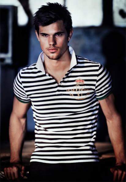 MASSIVE HAPPY BIRTHDAY TAYLOR LAUTNER!!   