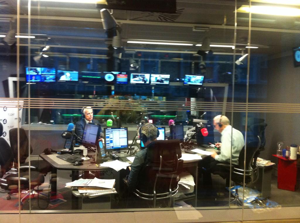 Sir Robert live on <a href="/BBCr4today/">BBC Radio 4 Today</a> #nhsspeakup