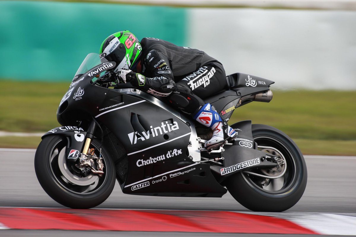esponsoramagp's tweet photo. Fotos / Pics #SepangTest1 day 1 http://t.co/SGuboP3uHJ