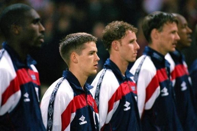 Time flies! 17 years ago today since I made my England Debut. sportlobster.com/post/510924/ti…