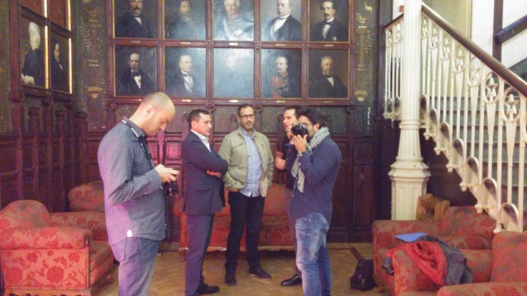 ANDRESPARRO's tweet image. #bodaf #bodafeurope #bf15 El Marco Rojo preparando su ponncia