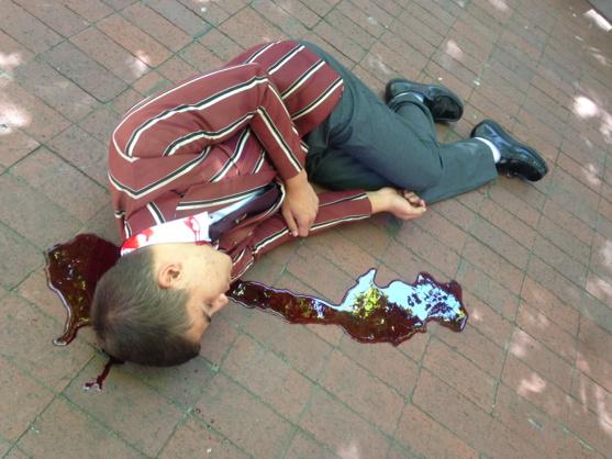 chinacup's tweet photo. Another day at the office http://t.co/ne4en5uHLX