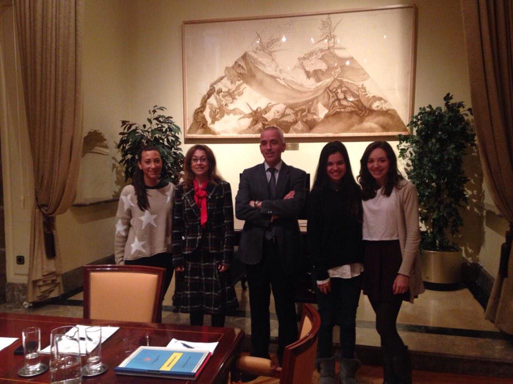 Terminada la entrevista con la subdelegada del Gobierno. ¡Pronto en la web! #manifestaciones <a href="/DGobiernoMadrid/">Delegación del Gobierno en Madrid 🏛️</a>