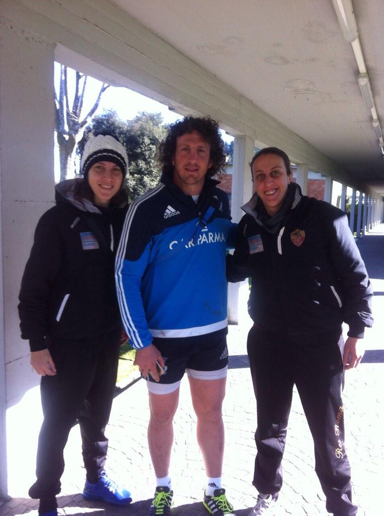 ResRomaCalcioFe's tweet photo. #Morra #MauroBergamasco #Pipa #calciofemminile #rugby http://t.co/DOByDPGpmR