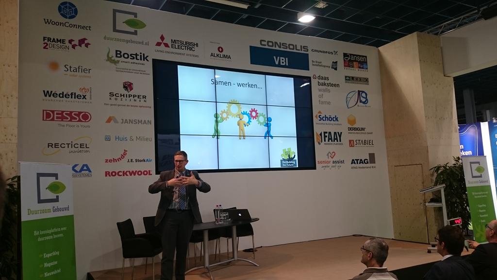 Wij gaan samenwerken! @huisenmilieu #SeniorAssist <a href="/IKBarchitecten/">I_KB architecten</a> en vele anderen <a href="/RBthefuture/">RBthefuture</a> #RBthefuture