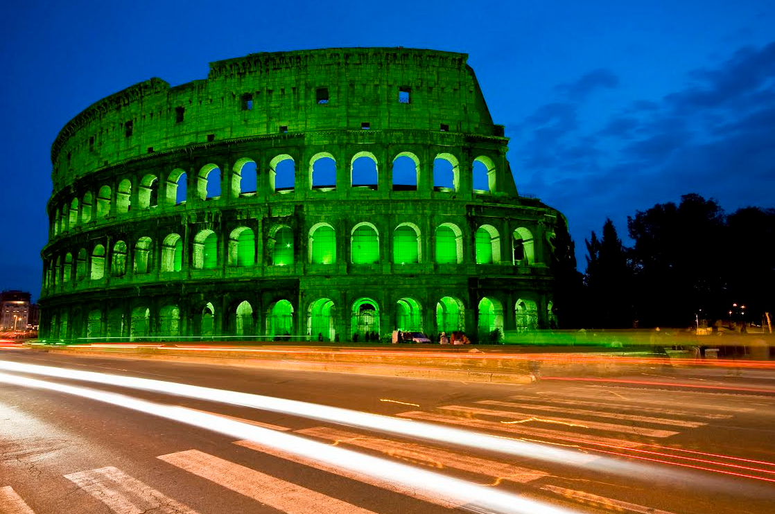 thejournal_ie's tweet photo. The world is going to turn green for St Patrick's Day http://t.co/payhpoaT7S http://t.co/HNpePmd8Xp