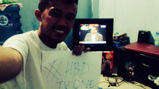 yantolaris's tweet photo. Happy Birthday Tv One ke - 7 ; Tetap Objektif dan Independen dgn acara yg menarik dan Kritis #WishTvOne @tvOneNews http://t.co/hSZgW8I2SD
