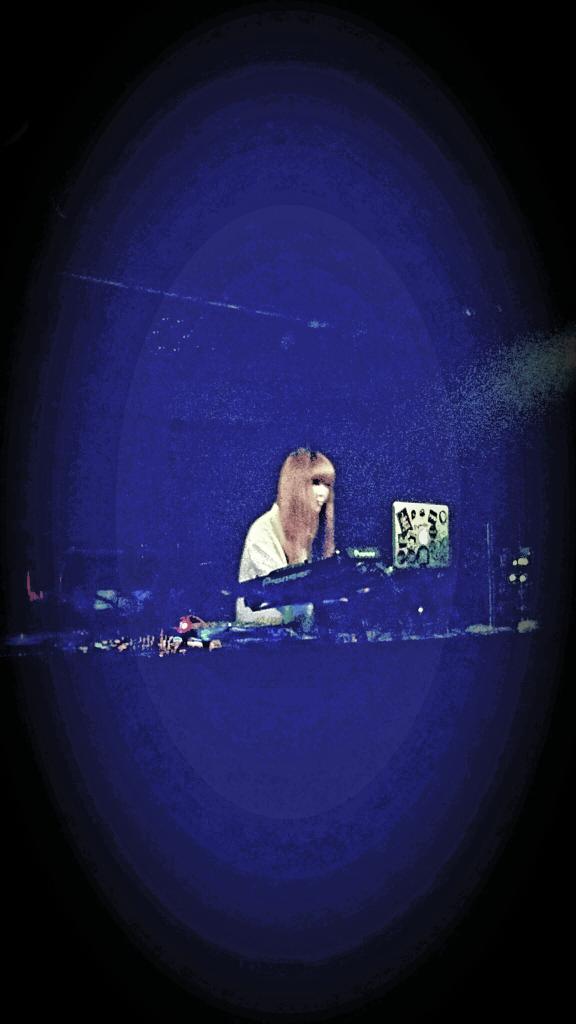 apurkeneg's tweet photo. (*゜Q゜*)

Yuko Lotus@大阪CIRCUS

What a groove and sound!!!!!!!!!!!! http://t.co/hA6M8FyZqw