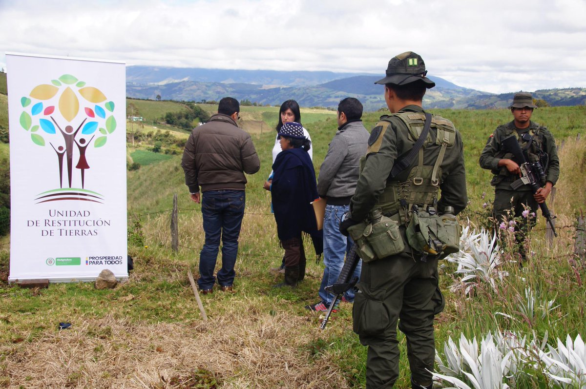 Unidad de Restitución de Tierras tweet media