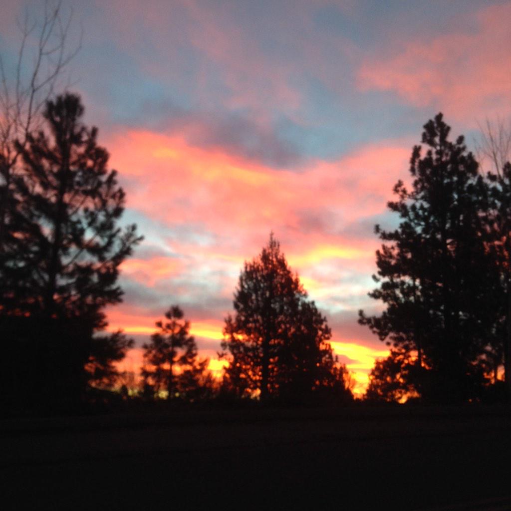 That sunrise.. #beautiful #PNW #inBend