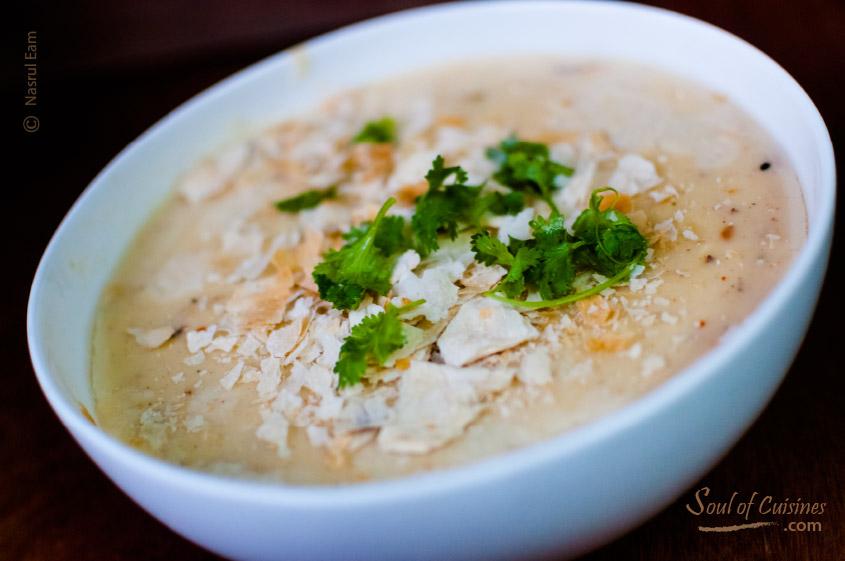 PhotographyFood's tweet photo. Cream of Chicken Soup - http://t.co/0lyYiAWL7c #CorianderLeaves #Garlic #Ginger http://t.co/5wduh06Uqi