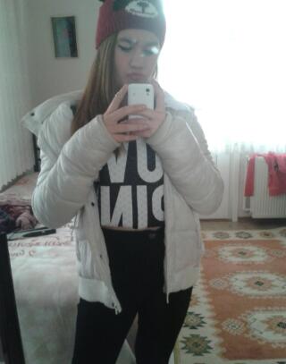 tabikide disari cikicam jsjfj dm atin skilmim disarda 😁😁