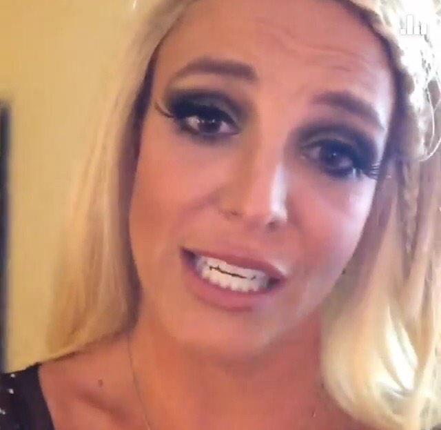 BadSpears's tweet photo. cute as fuck 😻😻😻 http://t.co/rbRpFQXMKj