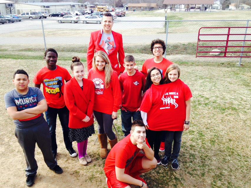 DewarFCCLA's tweet photo. #RedOutForFCCLA #FCCLAWeek #FCCLAMemberVid @okfccla_n4 @NationalFCCLA http://t.co/lRf61kx9NQ