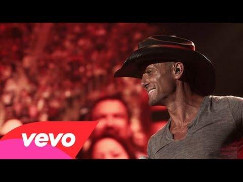 IntDesignLiving's tweet image. Tim McGraw - Southern Girl vid.staged.com/Fe1n #customliving #livingdesigns