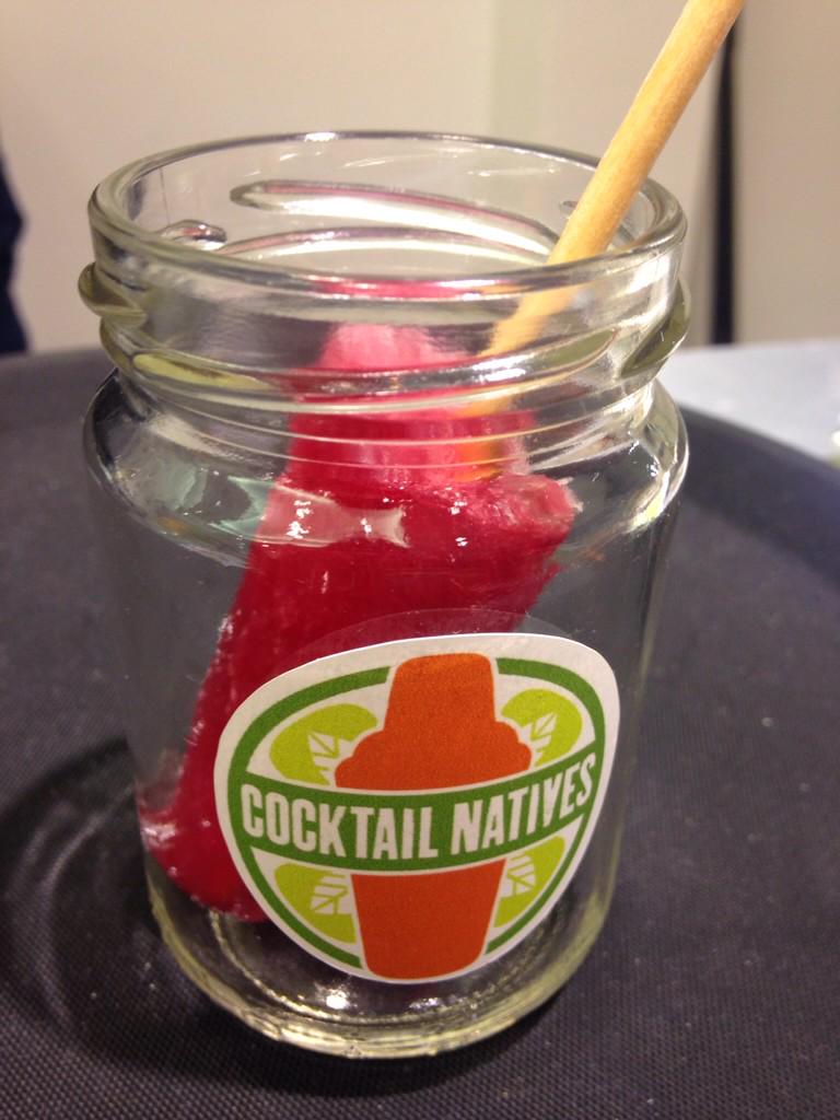 littlewedspace's tweet photo. Have you heard of @CocktailNatives ? Cocktail lollies for every event including our launch party! #weddinghour http://t.co/OUTdcDTPvb