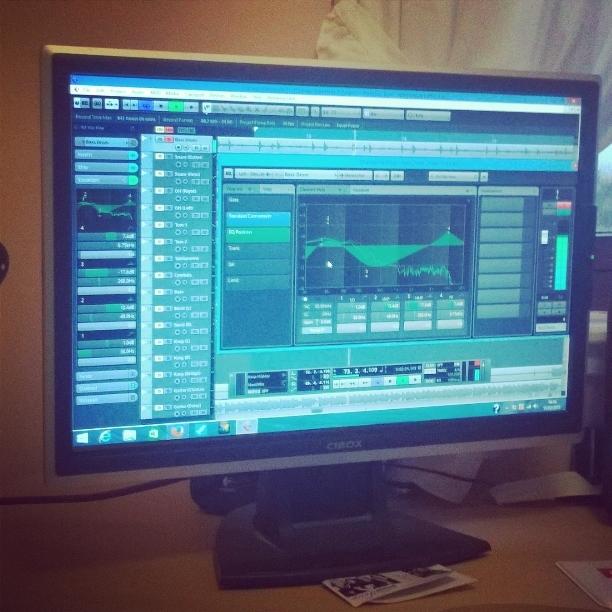 Interstate_Scot's tweet image. @Interstate_Scot The two Robs at work on our latest demo! #music #recording #studio #band #cubase #production #work