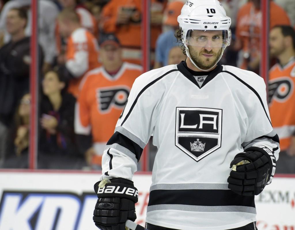 Happy 30th birthday to forward Mike Richards! 
