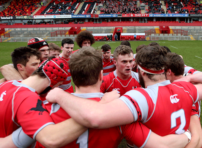 Munsterrugby's tweet photo. .@GlenstalRugby through to the semi-finals of the SEAT Schools Senior Cup after beating Crescent College 6-3 #MSSC http://t.co/6LcfHJGXFN