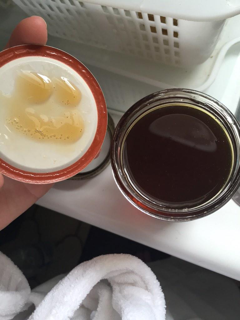jaclynhdesigns's tweet photo. Is that a smiley face on my Honey lid or is it just me? #ItsASign or the #CoughSyrup ... #ImSeeingThings #sick http://t.co/OwJR1EfidX
