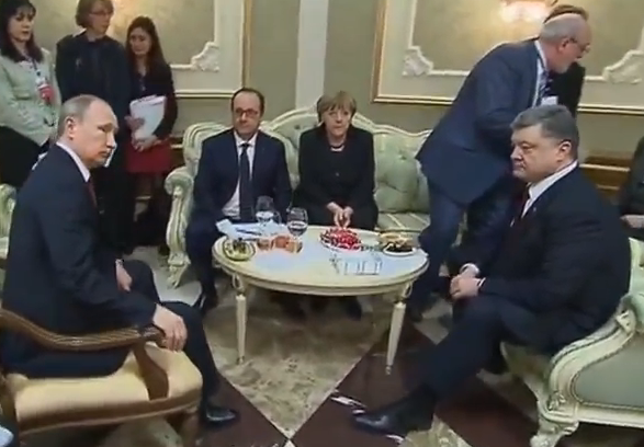journodave's tweet photo. looks like it's going well in Minsk http://t.co/v7OWo1BPyA