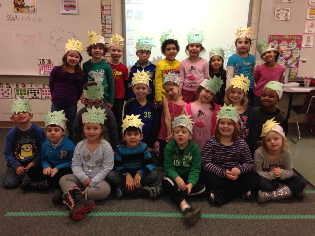 100th Day of School Celebration #simondsuperstars #wearelamphere