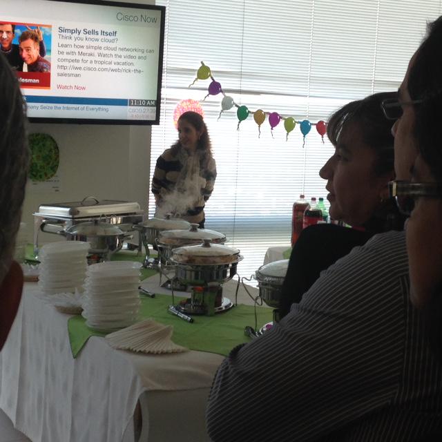 ReclutamientoMX's tweet image. Celebrating February B-Days and New Hires!! @CiscoMexico #CiscoLife #Tamales #FunTime2015 @CiscoCareers