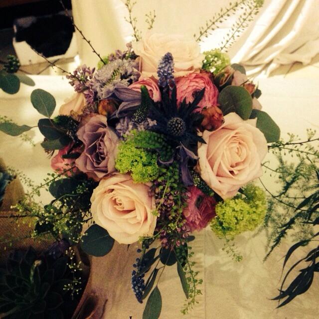 ShopPowerscourt's tweet photo. Absolutely stunning flowers from the very talented @shopthegarden... The centre is in full bloom! #PCBASH15 http://t.co/yjdKT9qjdw