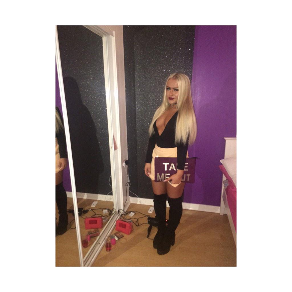 HayleyGx's tweet photo. Arches 🎉 http://t.co/XAKkLb1Tt0