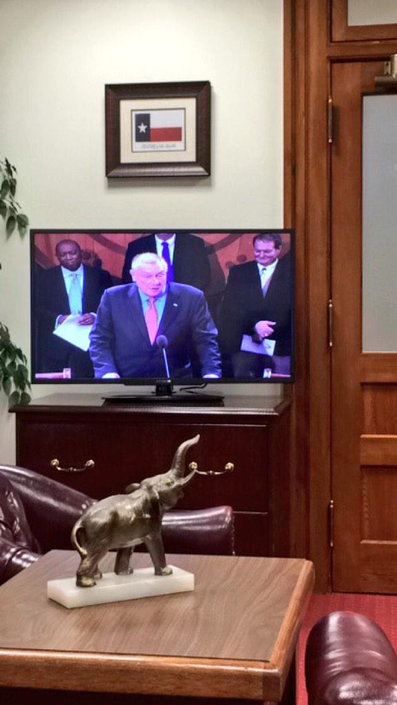 murphysinclair's tweet photo. "If we can save one kid's life, it's worth it." -Rep. Wayne Smith #txlege #HB767 #heyboss http://t.co/ZfuomS8vuu