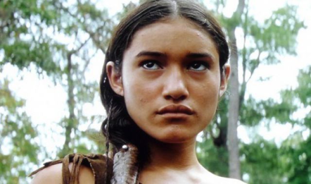  Premiere.fr: Happy Birthday... Q\Orianka Kilcher : la Pocahontas de Malick célèbre ses 25 ans 