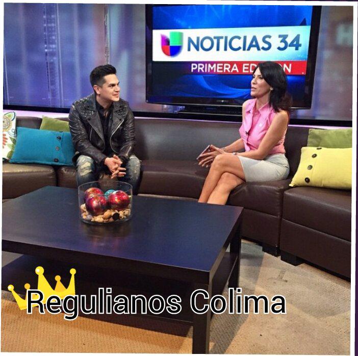 regulianosCol's tweet photo. @Regulocaro en #Lanzate #Univision #SolteroDisponible #Senzurah #Delrecords #RegulianosColima ❤❤💪👑 http://t.co/IBrlK2ZW6z