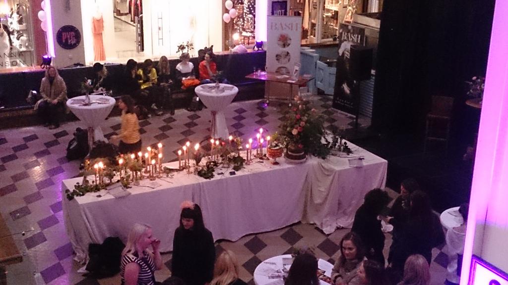 TajaPNaidoo's tweet photo. Wedding banquet table @ShopPowerscourt for #PCBASH15 music from The Bentley Boys! http://t.co/JjsHFFYk3J