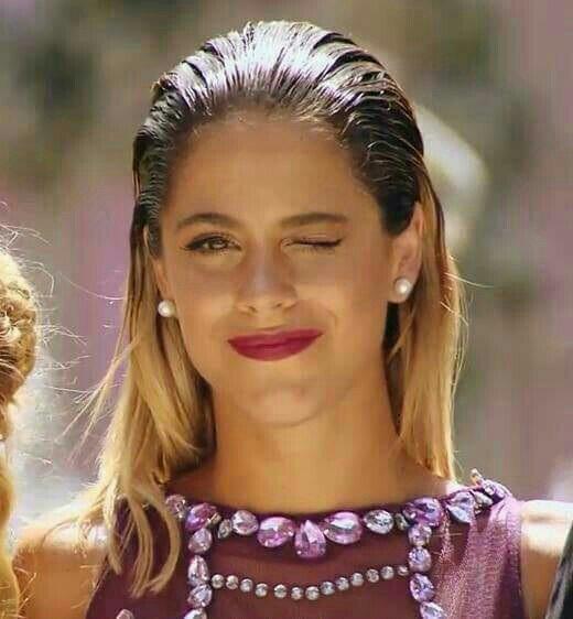 d1c012defe9e434's tweet photo. ¿ansiosas,para el domingo? 🙋🙋😘😘🙌.  Y:si, @tinistoessel... http://t.co/guRY2xoOQS