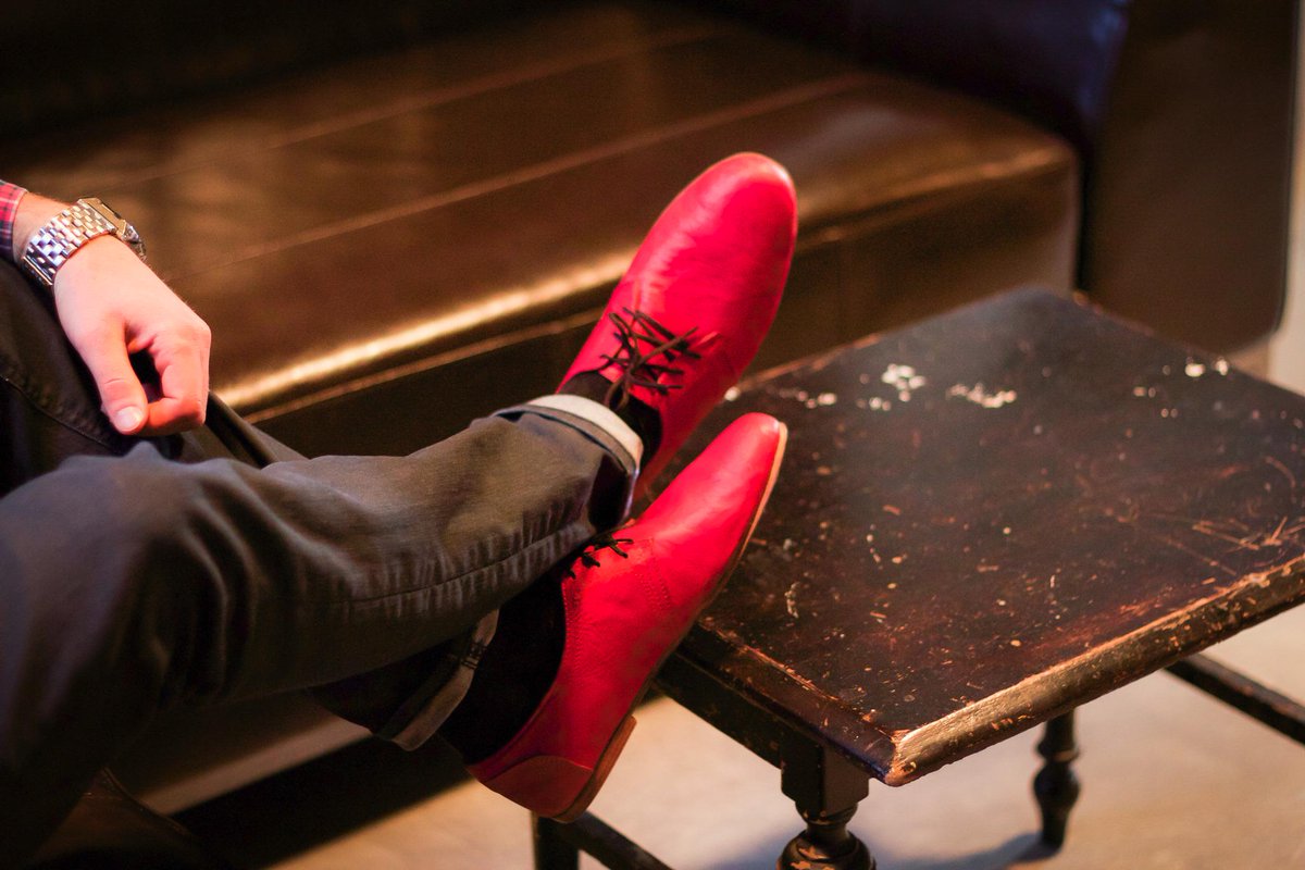 tuanishoes's tweet photo. We hit our stretch goal! http://t.co/3kNZ4WBI86 Red shoes for everyone. #Kickstarter #MensFashion #GQ #menswear http://t.co/EeADwwpLsx