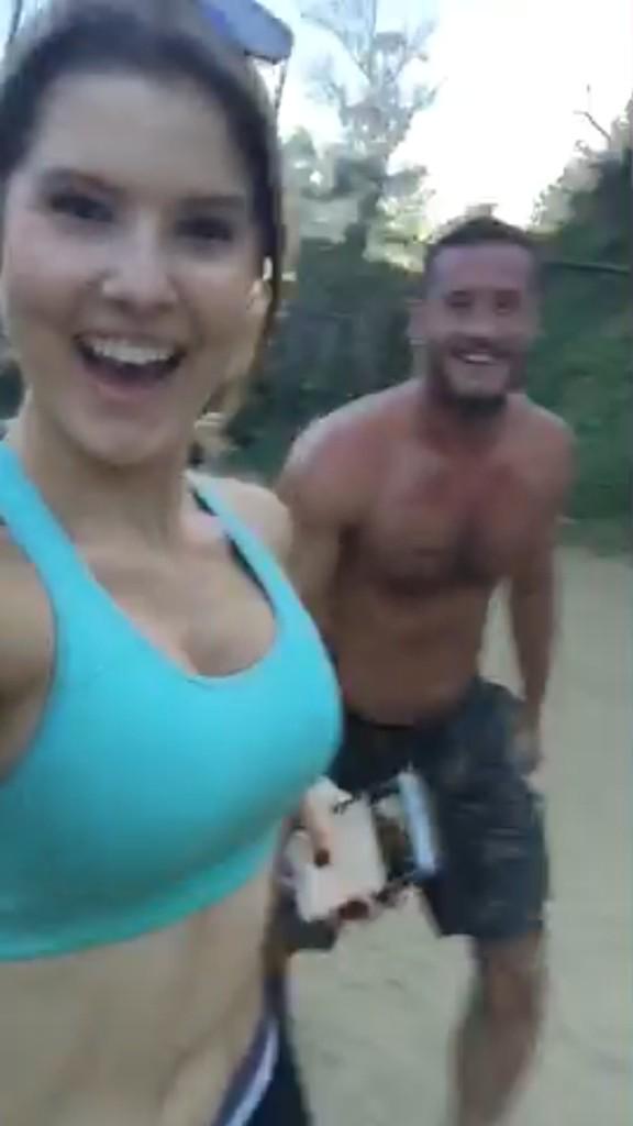 MalkovaFans's tweet photo. Hahaha best snapchat ever @MiaMalkova @DannyMountain10 . I wish I was @AmandaCerny lol http://t.co/3QiT6F07zO