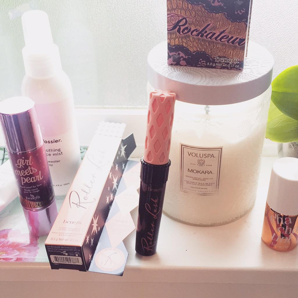 stonecoldbetch's tweet image. You're probably gonna need Roller Lash, the new @BenefitBeauty mascara. 

🙌 instagram.com/p/y-lvt8rvvj/