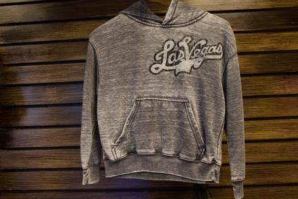 ThreadPortal's tweet image. This is one of our Acid Washes. It removes the cotton from a blended garment. Super Soft #screenprint #screenprinting