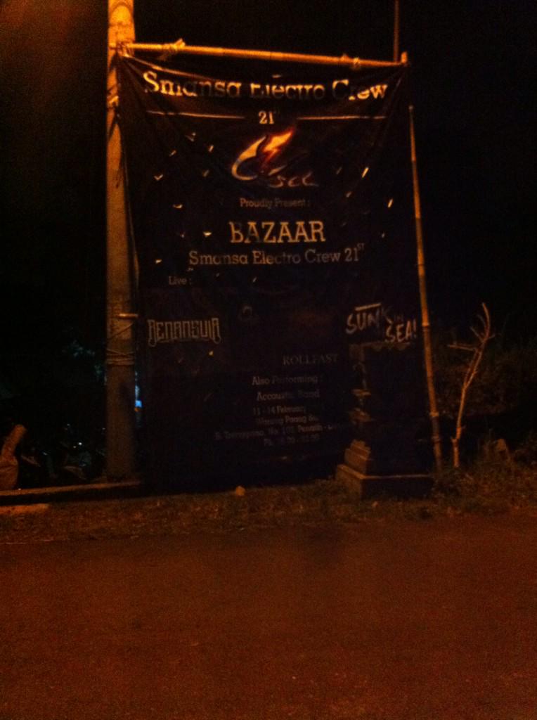 Terimakasih smansa electro crew sudah mengudang kami di bazzar kalian, keep rock bro!