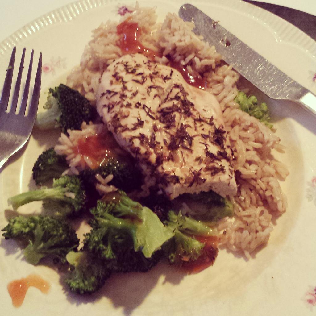 thedamselonline's tweet image. no better way to build the butt.. herby chicken !  #buttbuilding #ButThatsNoneOfMyBusiness #proteinchallenge