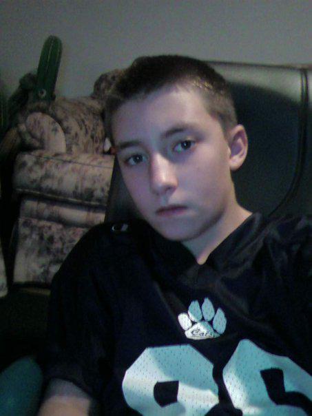 rbryant1990's tweet photo. @TITO_Bambino72 @rbryant1989 @brian_neal20 rob delete it http://t.co/qTvyQjWV9y