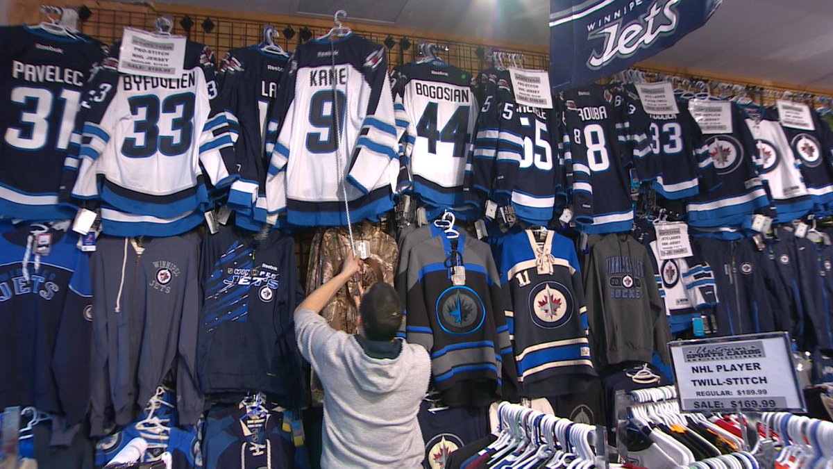 CBCManitoba's tweet photo. Missed all the #NHLJets trade
news? We have it covered here.
http://t.co/C7KpjZkNfj
#cbcmb #NHL #KaneTrade #bogosian http://t.co/UE2IxCldqi