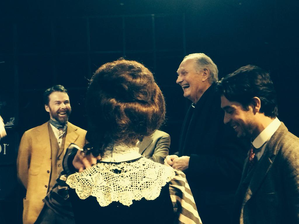 TorinDouglas's tweet photo. The great #AlanAlda with the cast of his play #Radiance tonight @TabardTheatreuk @ChiswickW4 @auditionsguide http://t.co/dnNgspY5Fb