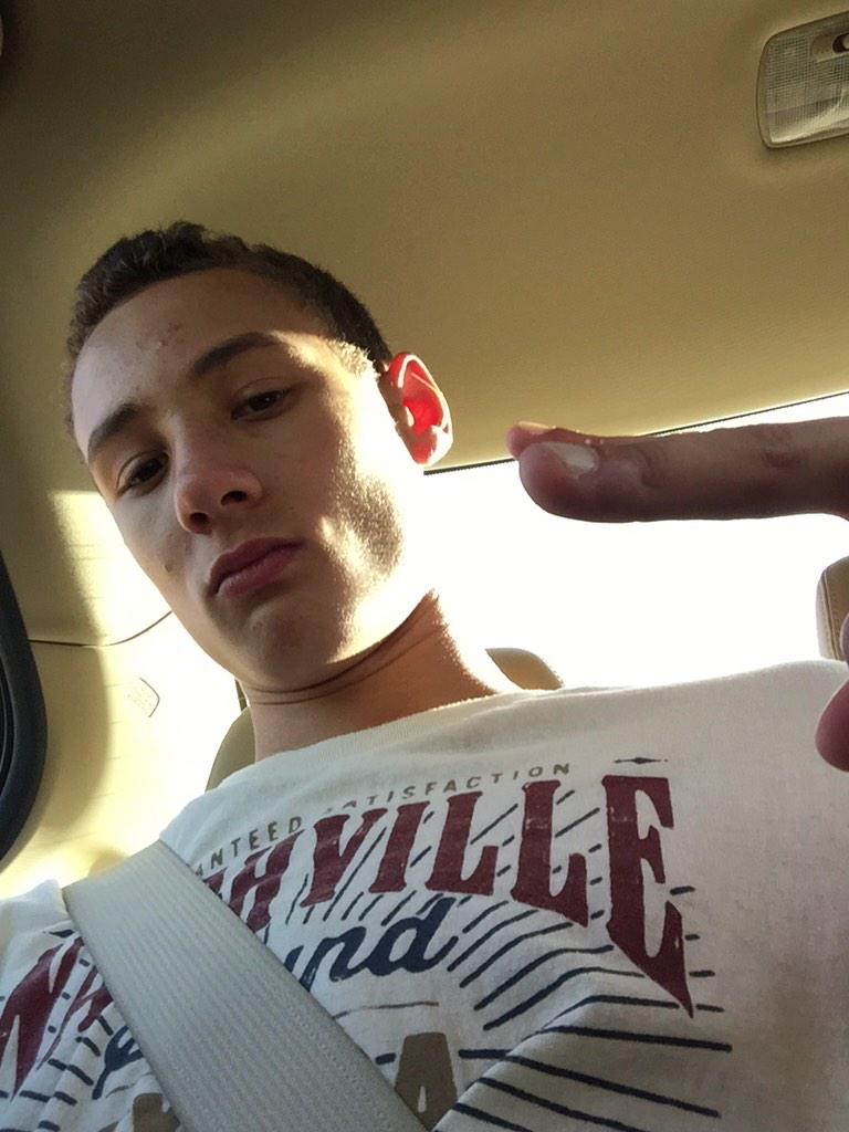 nipeopes's tweet image. No baseball practice 😔😏