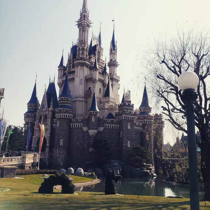 今日はここにいます(￣▽￣) http://t.co/5aFMZ2LG3t<a href="/tag/%E3%81%8A%E3%81%98%E3%83%A2%E3%83%B3"class="tags"><span>#おじモン</span></a>