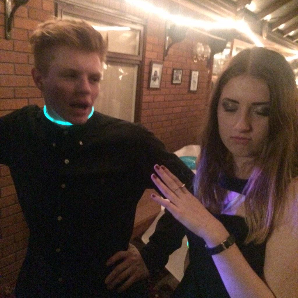 jessdavies69's tweet photo. #ModelsRus @_annaburchell @tom_halligan123 http://t.co/Hb2q24VsSV