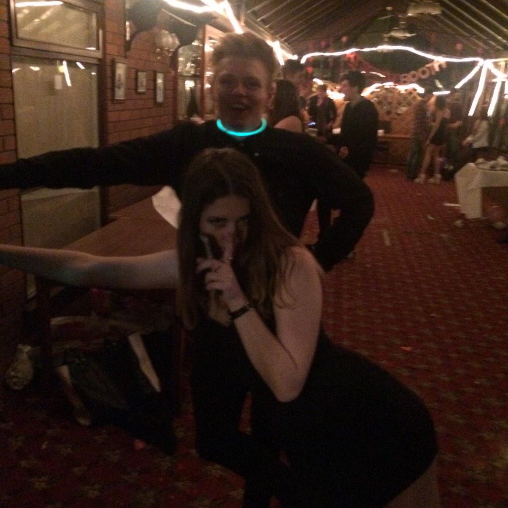 jessdavies69's tweet photo. #ModelsRus @_annaburchell @tom_halligan123 http://t.co/Hb2q24VsSV