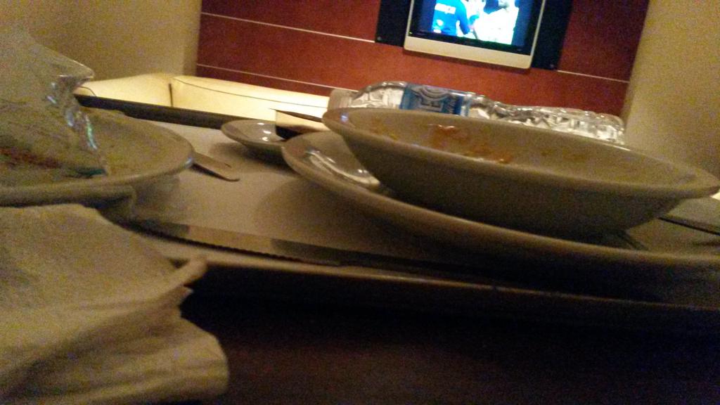 LuluPortal's tweet image. No quedo nada. #internada  #Columna #Operacion