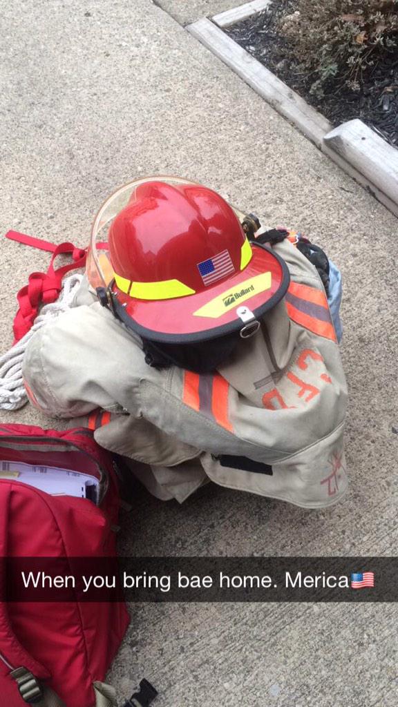 lledroc9's tweet image. Gotta clean my gear up. #fireschool