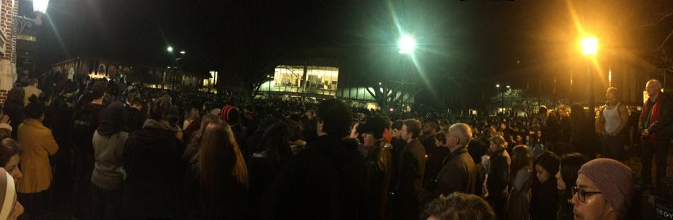 samwohns's tweet photo. People gathered as far as eyes can see to remember #ChapelHillShooting victims, show support for #MuslimLivesMatter http://t.co/aqDFJsHshE